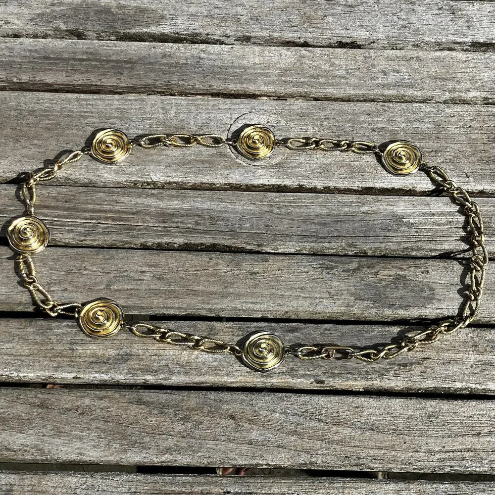 🌟Vintage Gold-Tone Chain Link and Swirl Disc Belt or Necklace